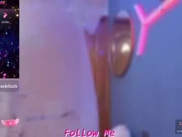 qu33nandh3rk1ng from Chaturbate