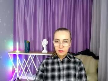 queen_a_n_i from Chaturbate