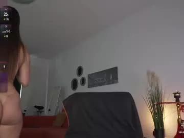 queen_leylla from Chaturbate