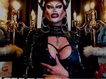 queendomcum6 from Chaturbate