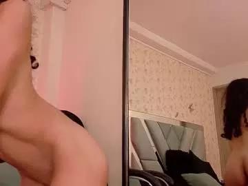 queenjenn__ from Chaturbate