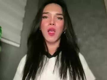 queenn_xxx from Chaturbate