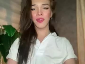 queenn_xxx from Chaturbate