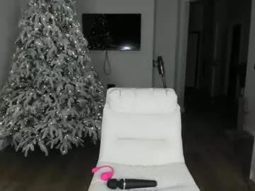 queenof_ice from Chaturbate