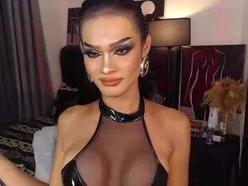 queenvalentinats from Chaturbate