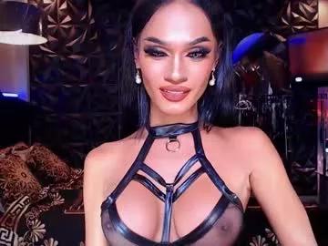 queenvalentinats from Chaturbate