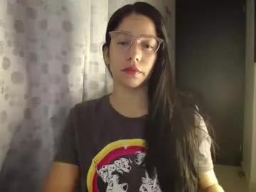 queenvictoria2023 from Chaturbate