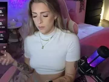 queenx_lexy from Chaturbate