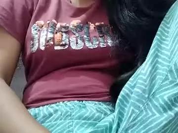 rava_sexy from Chaturbate