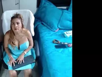 rennatabotwell02 from Chaturbate