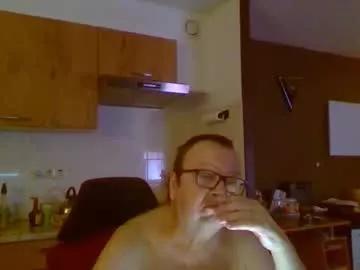 Rikkerd55 webcams show profile image 