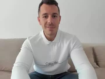 roberto4ever on Chaturbate