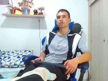 rolos_hot32 from Chaturbate