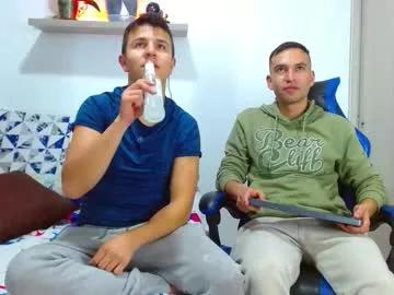 rolos_hot32 from Chaturbate