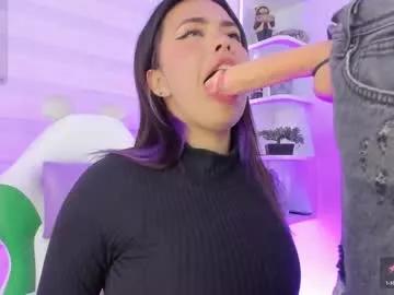 rosse_amyy from Chaturbate
