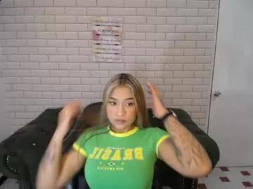 rosse_jeane_v from Chaturbate