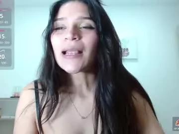 roxxi_2110 from Chaturbate