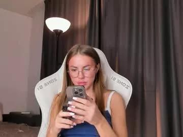 Ruthannemarean webcams show profile image 