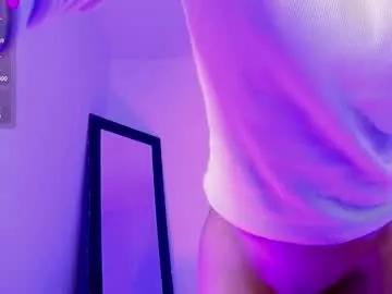 saanti_foxs from Chaturbate