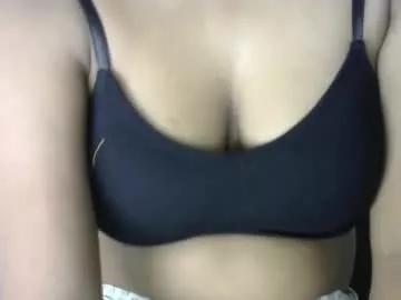 Saloni_1 webcams show profile image 