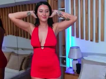 Discover our girls online shows and discover the company of countless livestreamers, with stunning shapes, sex toys and more.