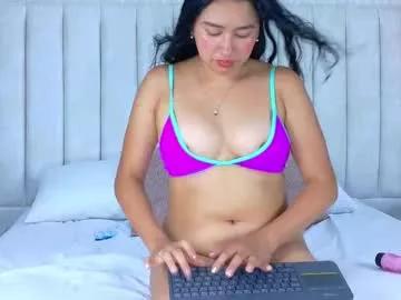 sara_blusg from Chaturbate