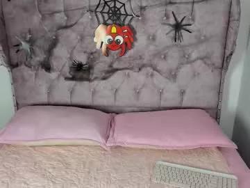 sara_cloudy from Chaturbate