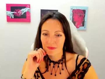 sara_leewis from Chaturbate