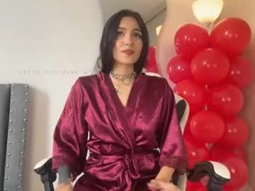 sara_queen9 from Chaturbate