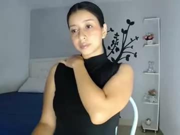 sara_tris from Chaturbate