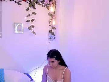 sarabow from Chaturbate