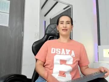 saragomez_1 from Chaturbate