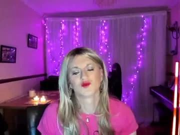 sarahlorraine from Chaturbate