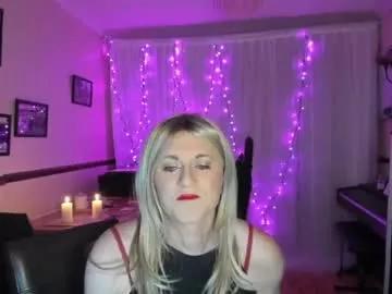 sarahlorraine from Chaturbate