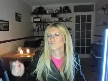 sarahlorraine from Chaturbate