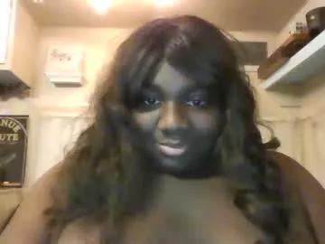 sarahloving from Chaturbate