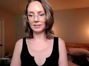 sarahshevon from Chaturbate