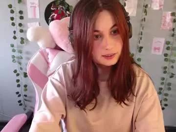 sarakinski from Chaturbate