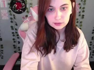 sarakinski from Chaturbate