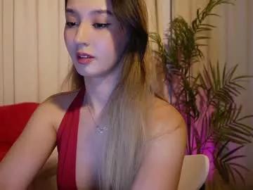 sarasuo from Chaturbate