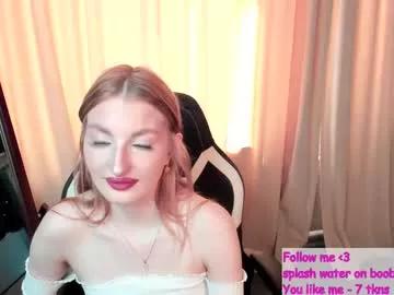sarrah_blush from Chaturbate