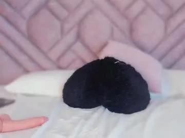 savannah_williams from Chaturbate