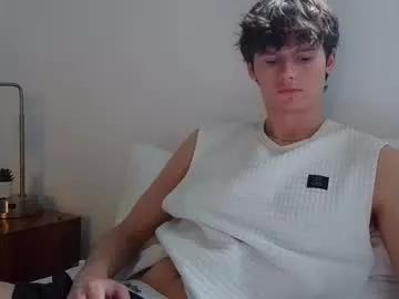 sensualalien from Chaturbate