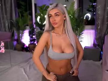 serene_sophiex from Chaturbate
