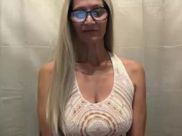 Shamanwoman webcams show profile image 