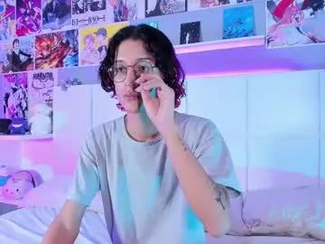 sheepyboyx from Chaturbate