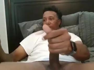shootbignutts from Chaturbate