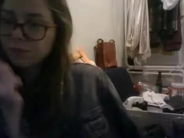 shyhotnerd from Chaturbate