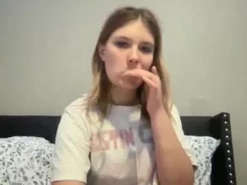 skiimaskabby from Chaturbate