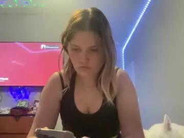skiimaskabby from Chaturbate